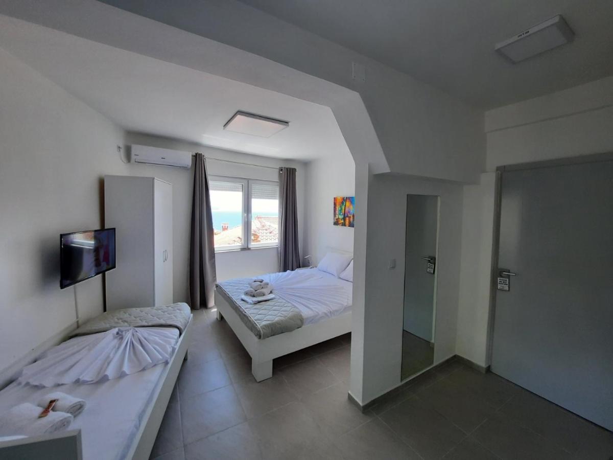 Redex Apartments Ohrid Exterior foto